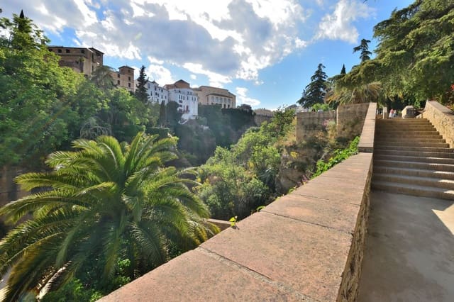 3 chambre Maison de Ville à vendre à Ronda avec garage - 110 000 € (Ref: 9636208)