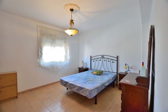 3 soveværelse Lejlighed til salg i Ronda med garage - € 89.000 (Ref: 9636209)