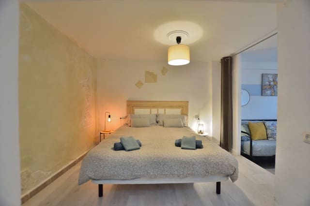 3 slaapkamer Huis te koop in Ronda met garage - € 240.000 (Ref: 9651050)