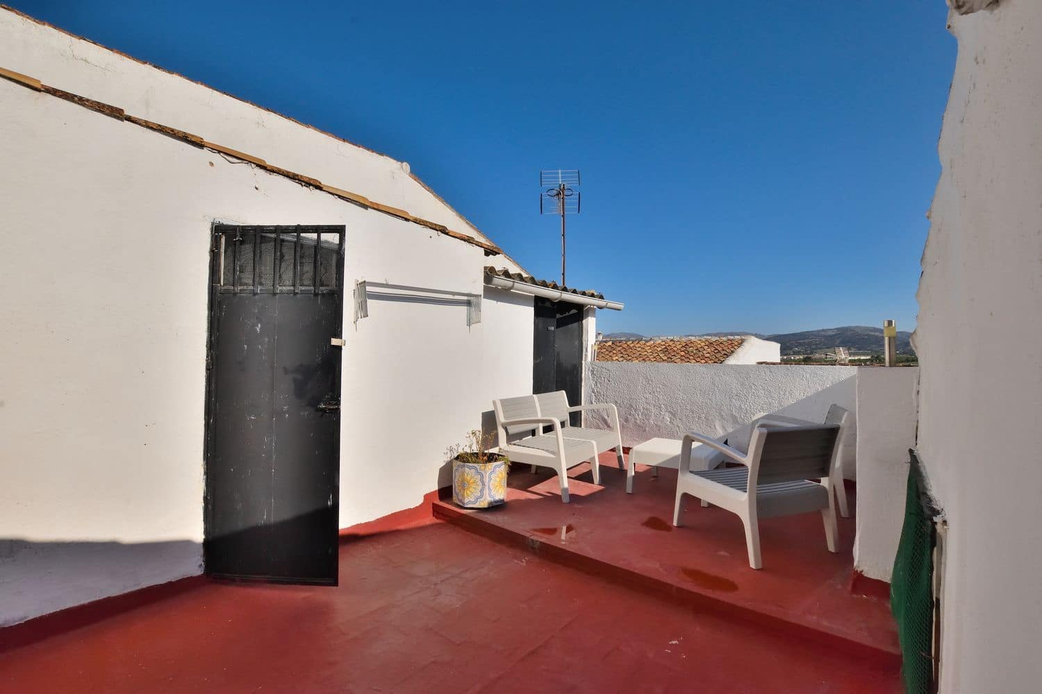 3 bedroom Townhouse for sale in Ronda with garage - € 240,000 (Ref: 9651050)