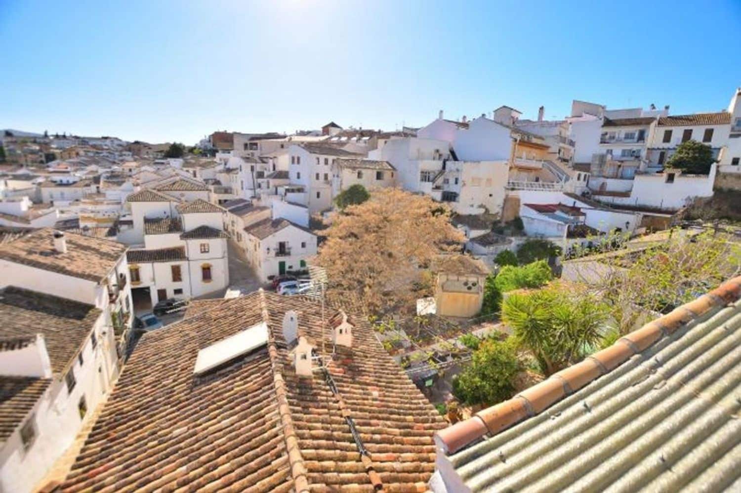 3 bedroom Townhouse for sale in Ronda with garage - € 219,000 (Ref: 9651050)