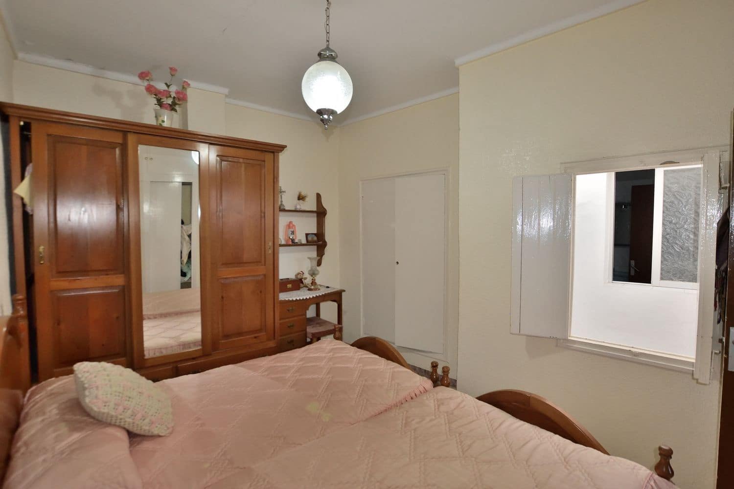 4 bedroom Townhouse for sale in El Gastor with garage - € 260,000 (Ref: 9654523)