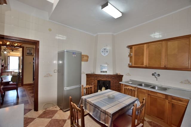 4 bedroom Townhouse for sale in El Gastor with garage - € 260,000 (Ref: 9654523)