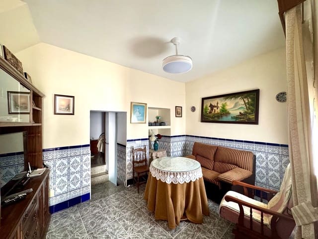 3 quarto Casa em Banda para venda em Olvera com garagem - 52 000 € (Ref: 9654524)