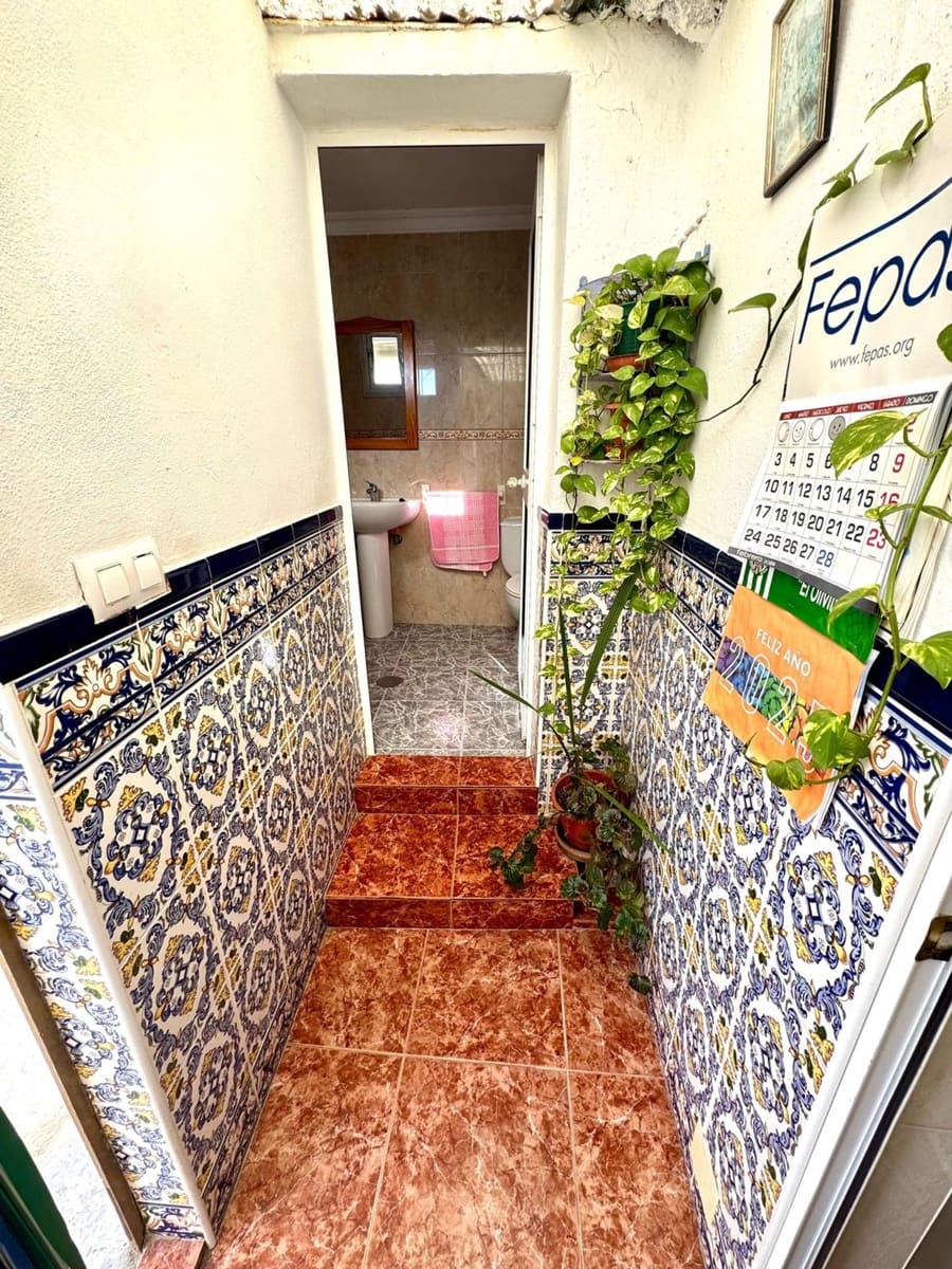 3 sypialnia Dom na sprzedaż w Olvera z garażem - 52 000 € (Ref: 9654524)