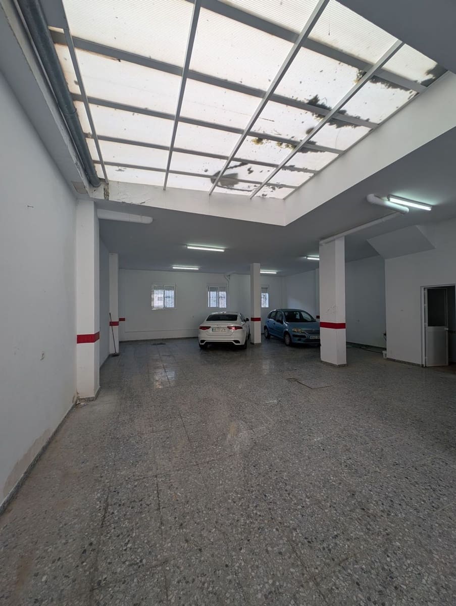 Garaje en Olvera en venta - 110.000 € (Ref: 9654525)