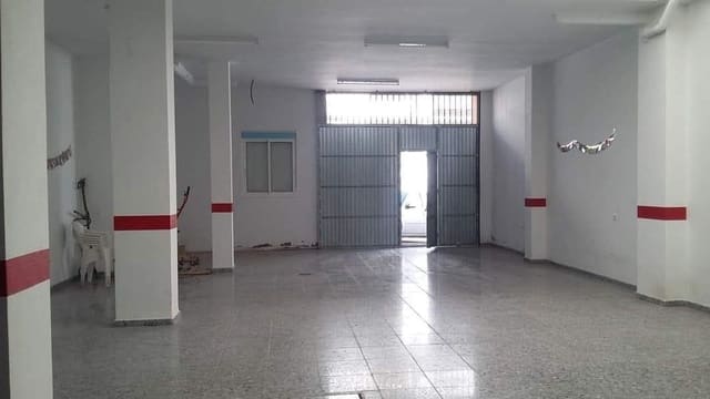 Garaje en Olvera en venta - 110.000 € (Ref: 9654525)