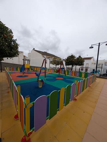 Mark till salu i Olvera - 48 000 € (Ref: 9654527)