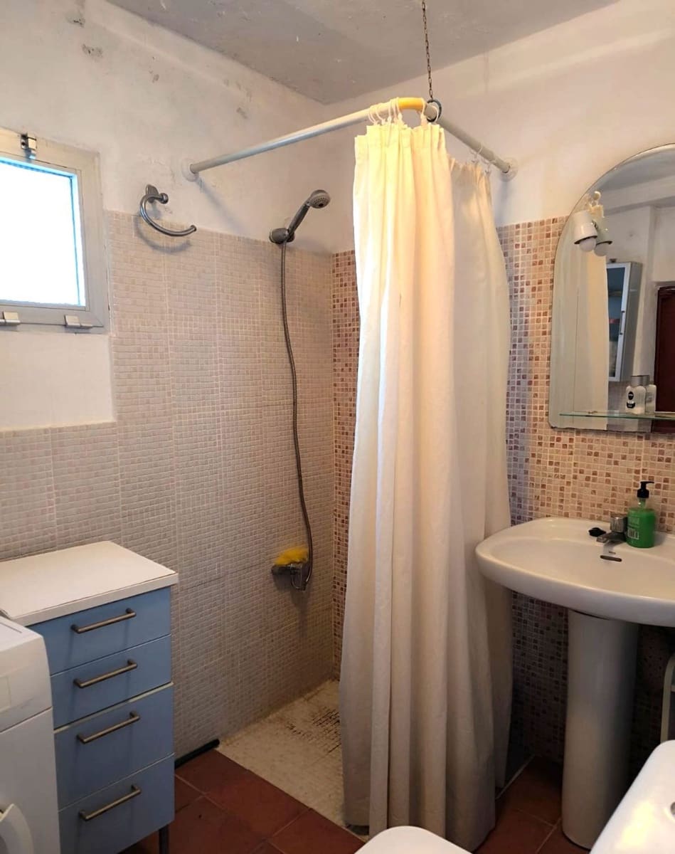 4 soveværelse Finca/Landehus til salg i Ronda med swimmingpool garage - € 228.000 (Ref: 9665651)