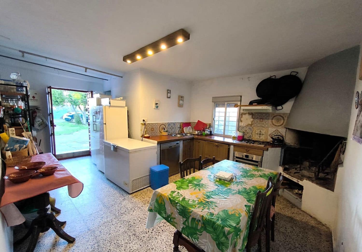 4 soveværelse Finca/Landehus til salg i Ronda med swimmingpool garage - € 228.000 (Ref: 9665651)