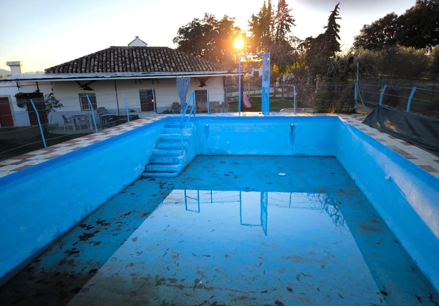 4 soveværelse Finca/Landehus til salg i Ronda med swimmingpool garage - € 228.000 (Ref: 9665651)