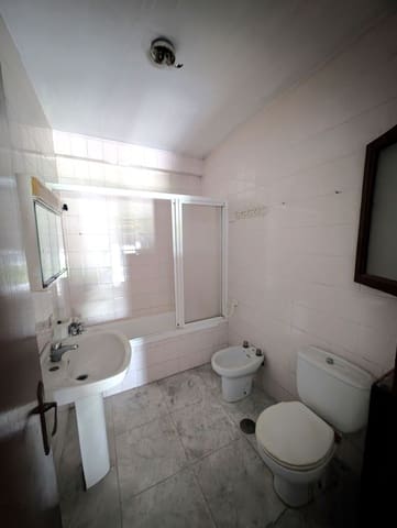 Garage til salg i Olvera - € 110.000 (Ref: 9694659)