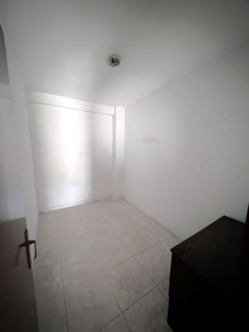 Garage til salg i Olvera - € 110.000 (Ref: 9694659)