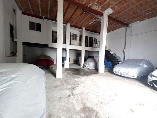 Garage til salg i Olvera - € 110.000 (Ref: 9694659)