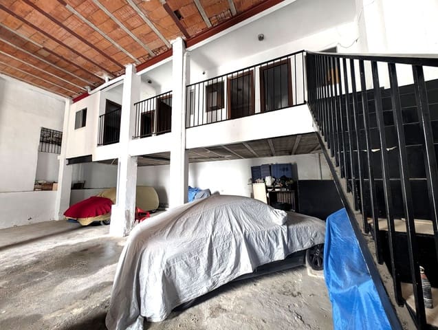 Garage til salg i Olvera - € 110.000 (Ref: 9694659)