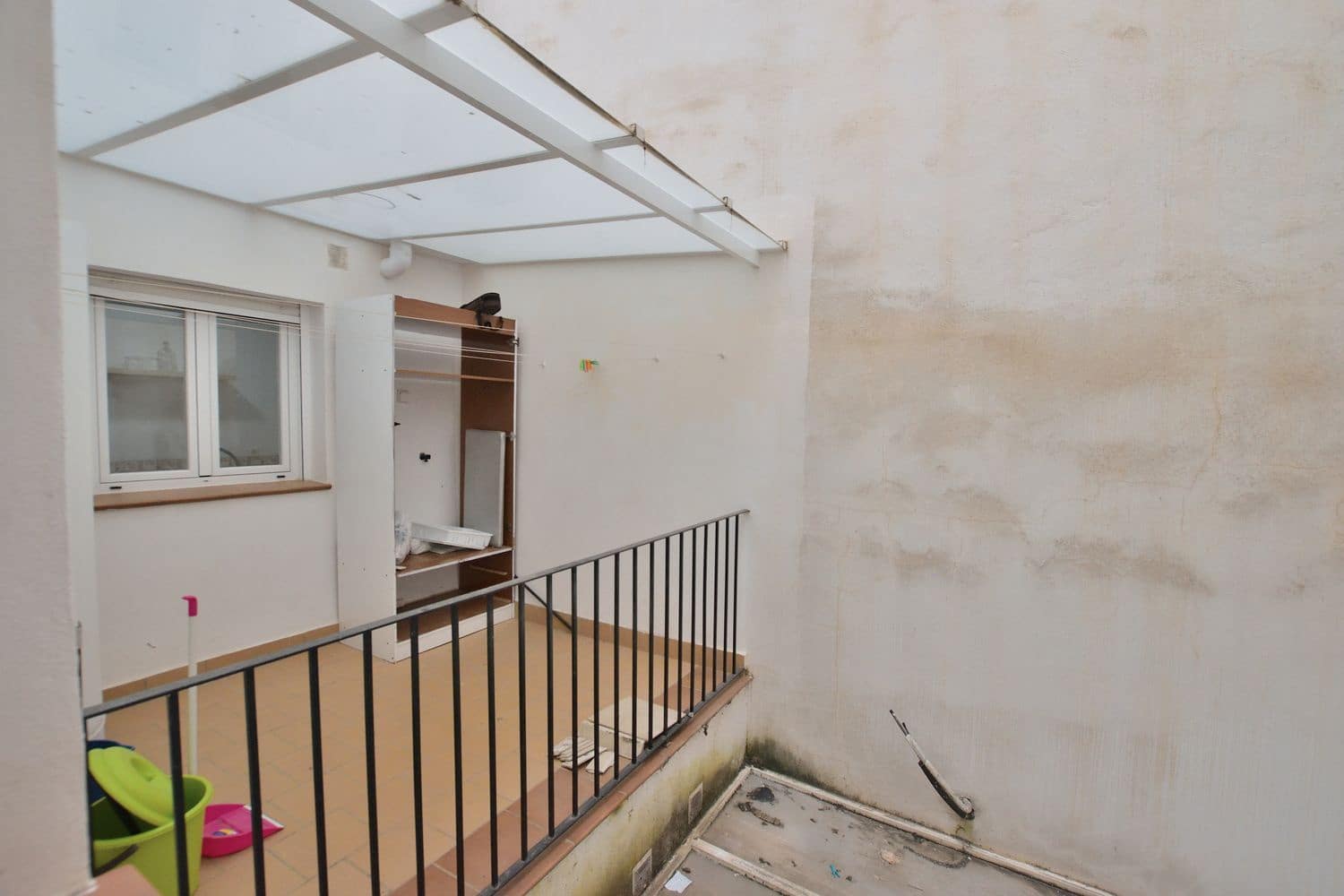 2 bedroom Apartment for sale in Ronda with garage - € 155,000 (Ref: 9726303)