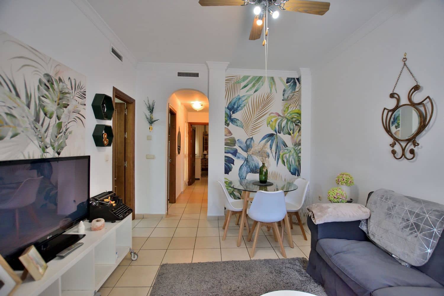 2 bedroom Apartment for sale in Ronda with garage - € 155,000 (Ref: 9726303)