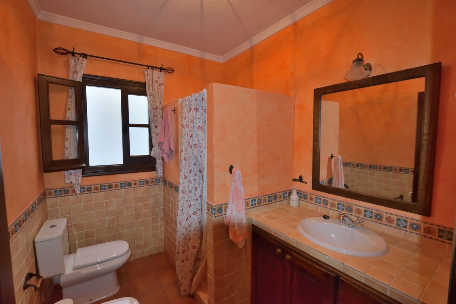 5 soverom Villa til salgs i Montejaque med garasje - € 399 000 (Ref: 9779971)