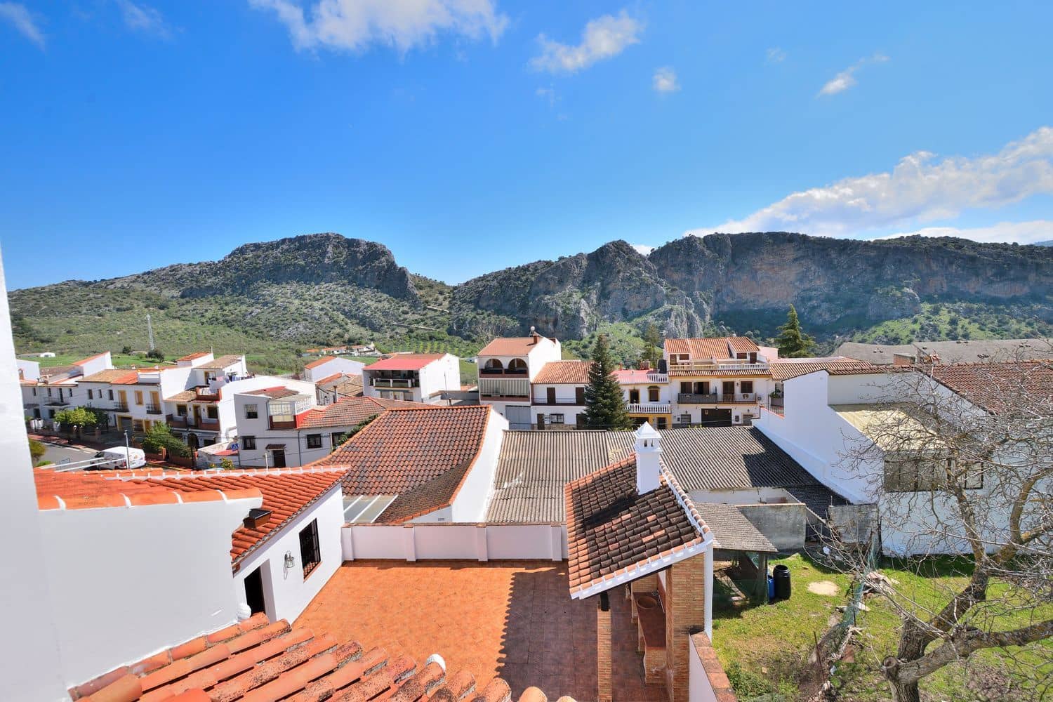 5 soverom Villa til salgs i Montejaque med garasje - € 399 000 (Ref: 9779971)