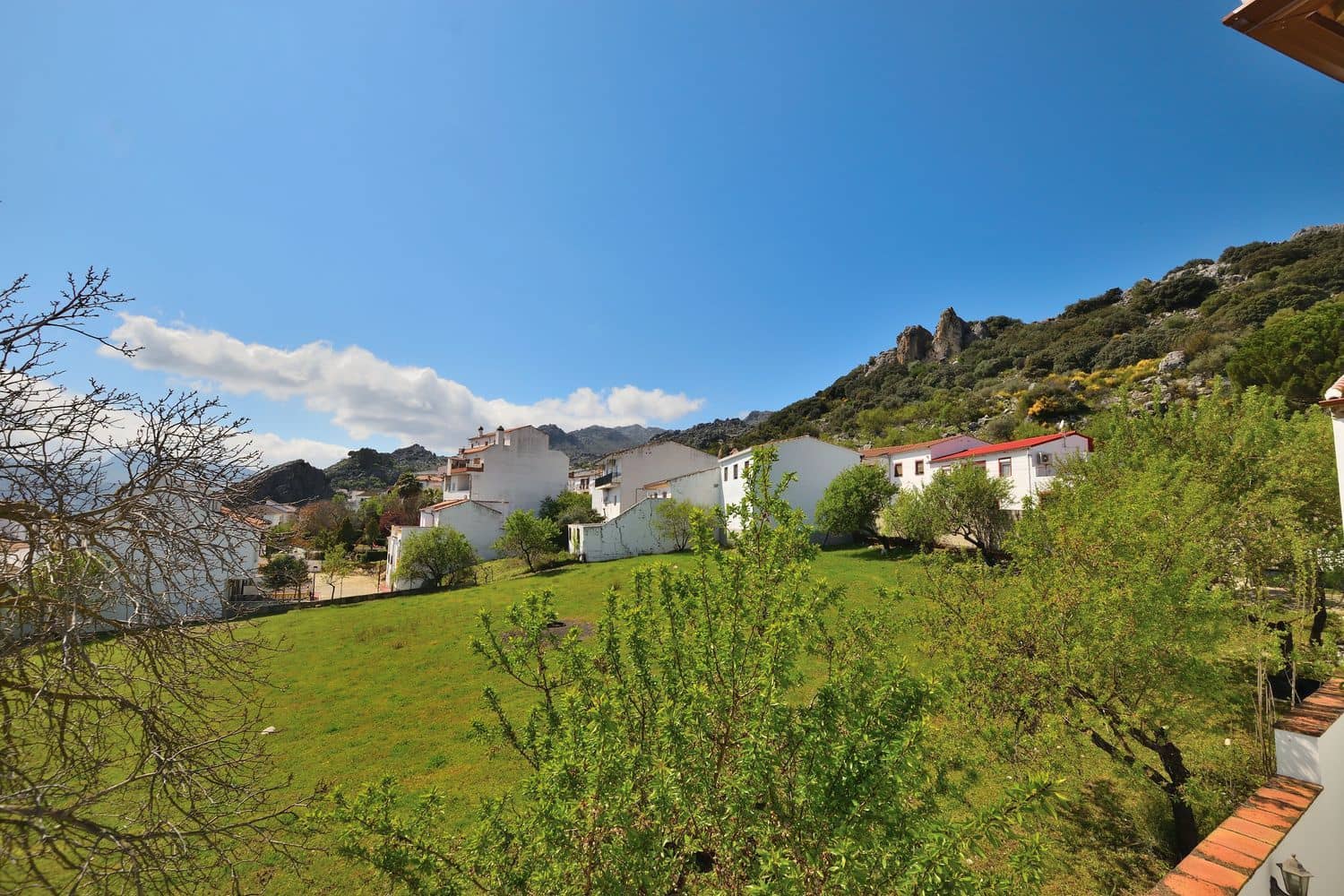 5 soverom Villa til salgs i Montejaque med garasje - € 399 000 (Ref: 9779971)