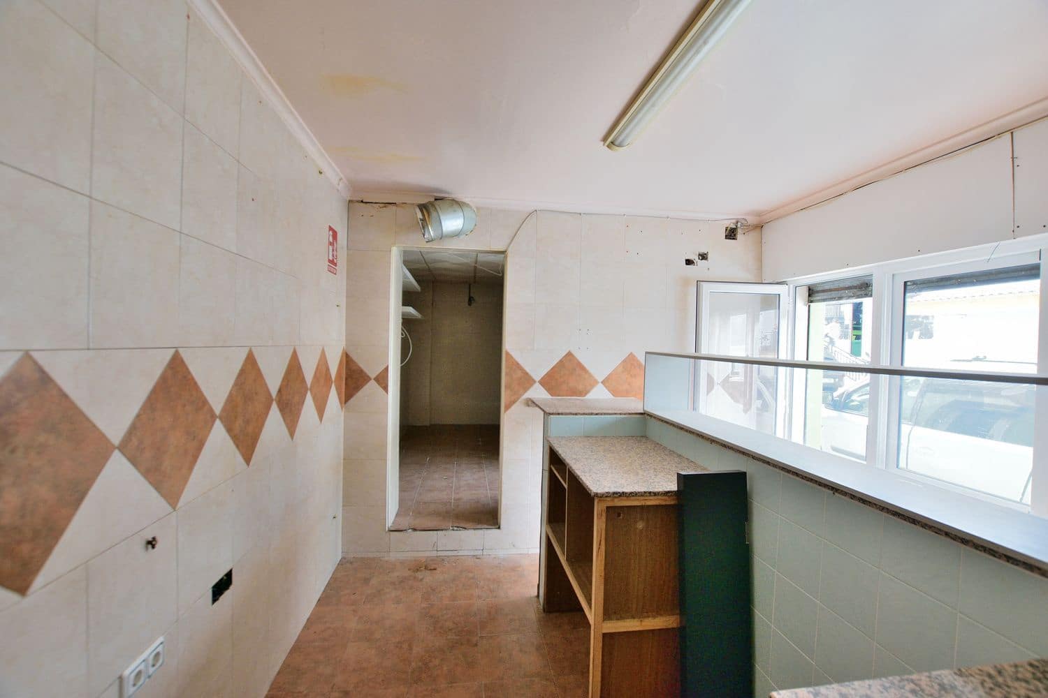 Local Commercial à vendre à Ronda - 18 000 € (Ref: 9806043)