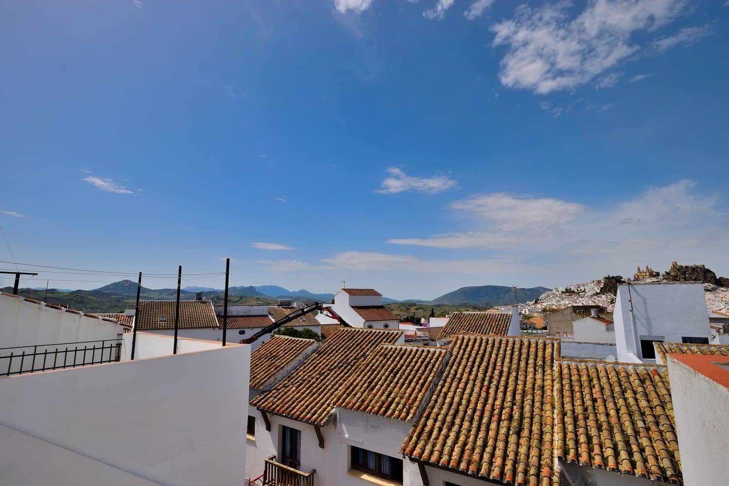 Casa de 2 habitaciones en Olvera en venta con garaje - 79.000 € (Ref: 9807527)