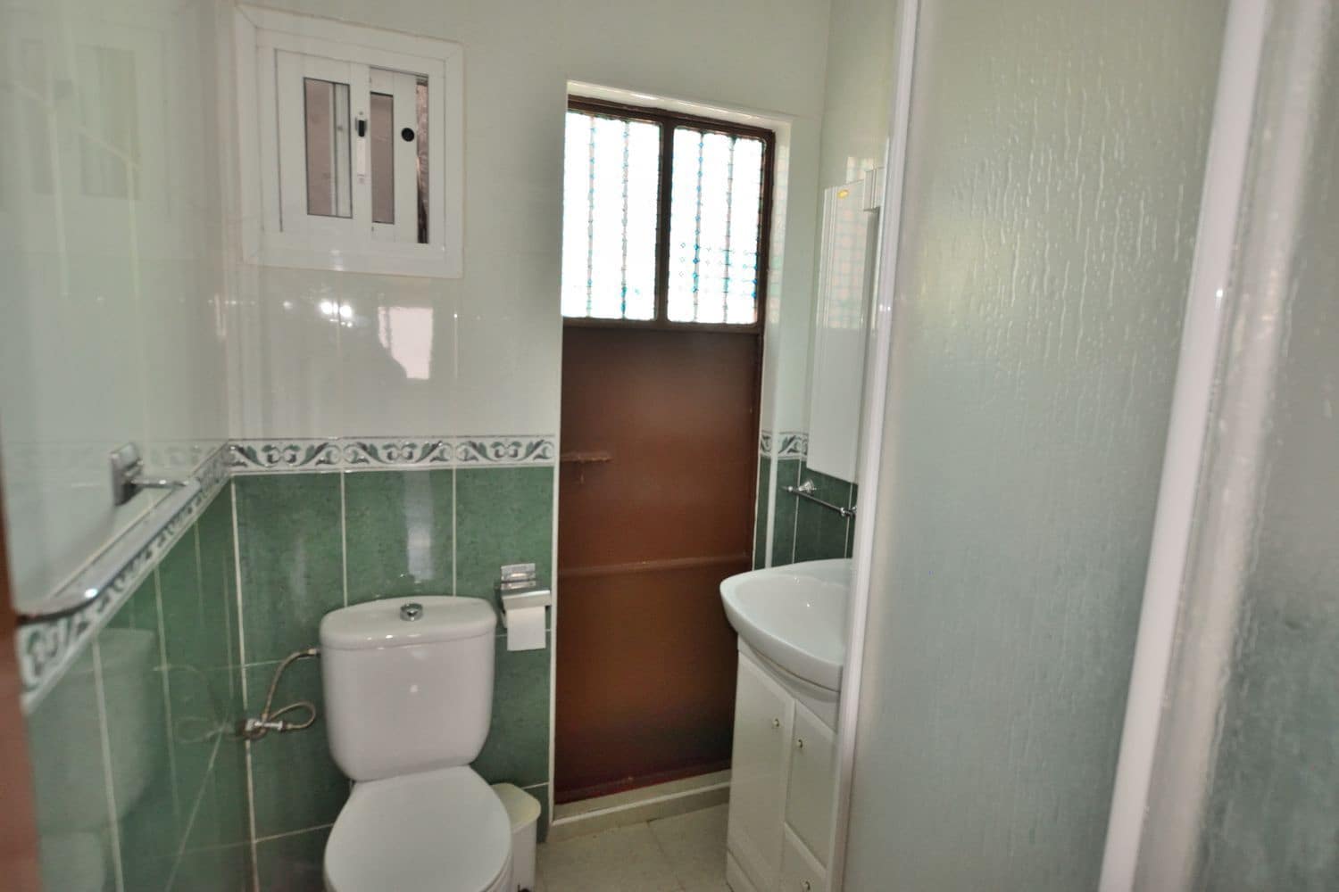 Casa de 2 habitaciones en Olvera en venta con garaje - 79.000 € (Ref: 9807527)
