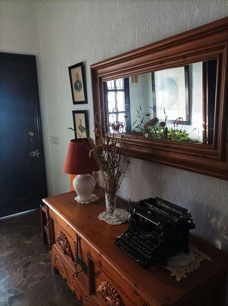 Chalet de 4 habitaciones en Arriate en venta con piscina garaje - 680.000 € (Ref: 9807528)