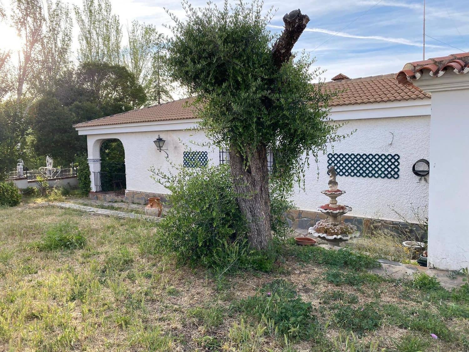 Chalet de 4 habitaciones en Arriate en venta con piscina garaje - 680.000 € (Ref: 9807528)
