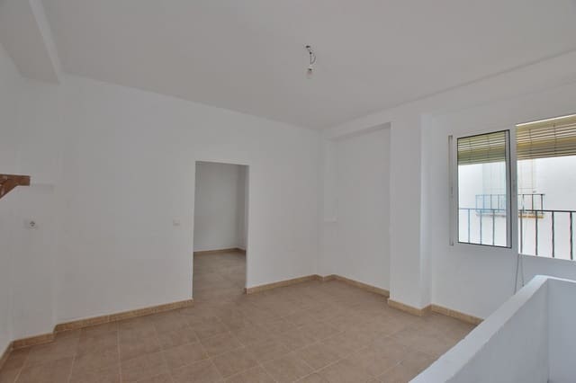 2 soverom Hus til salgs i Olvera med garasje - € 70 000 (Ref: 9816810)