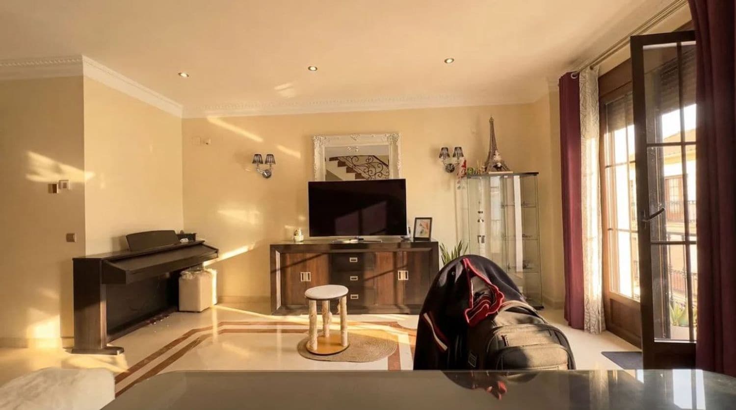 4 chambre Appartement à vendre à Ronda avec garage - 370 000 € (Ref: 9824270)