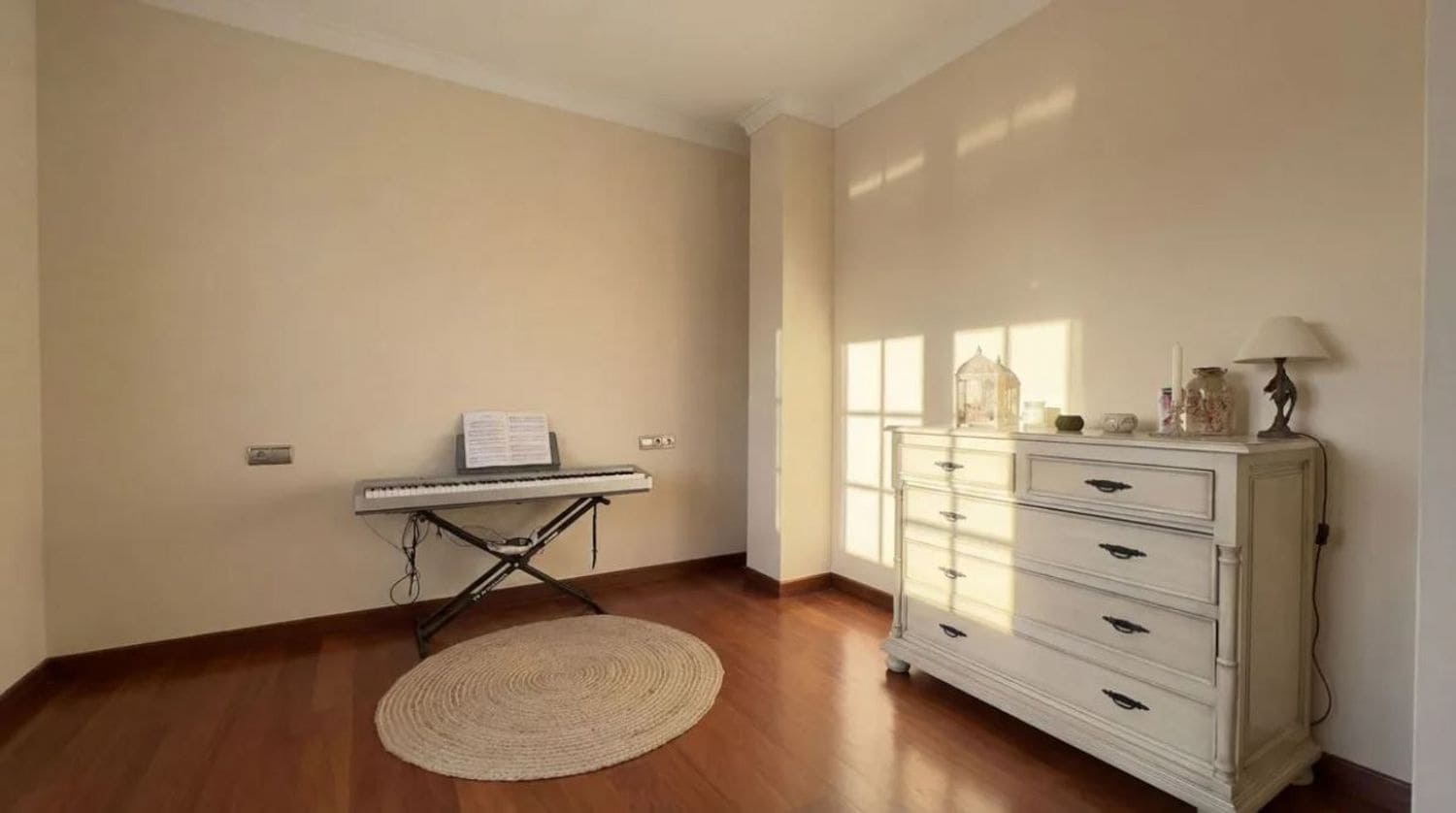 4 chambre Appartement à vendre à Ronda avec garage - 370 000 € (Ref: 9824270)