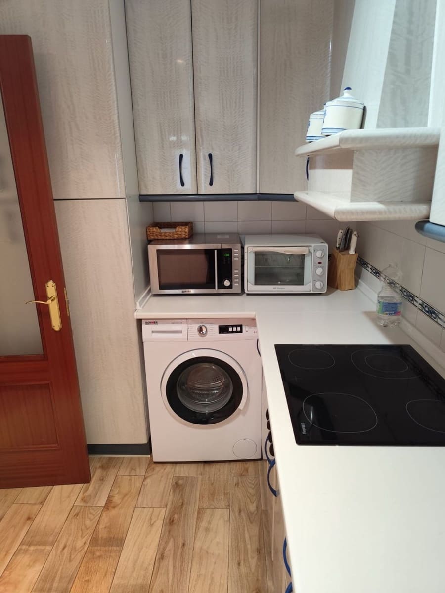 2 makuuhuone Huoneisto vuokrattavana paikassa Ronda mukana 
autotalli - 750 € (Ref: 9833206)
