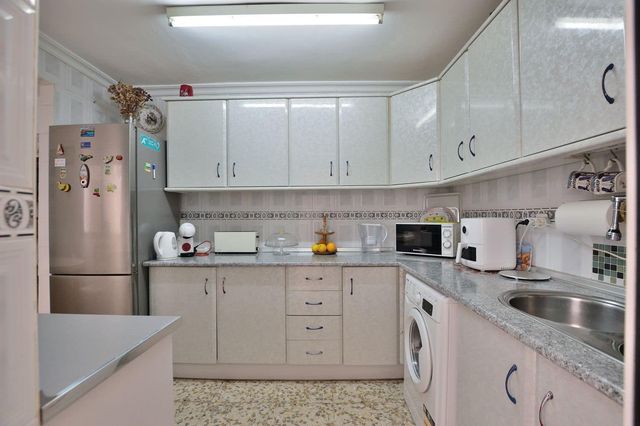 4 sovrum Lägenhet till salu i Ronda med garage - 190 000 € (Ref: 9833208)