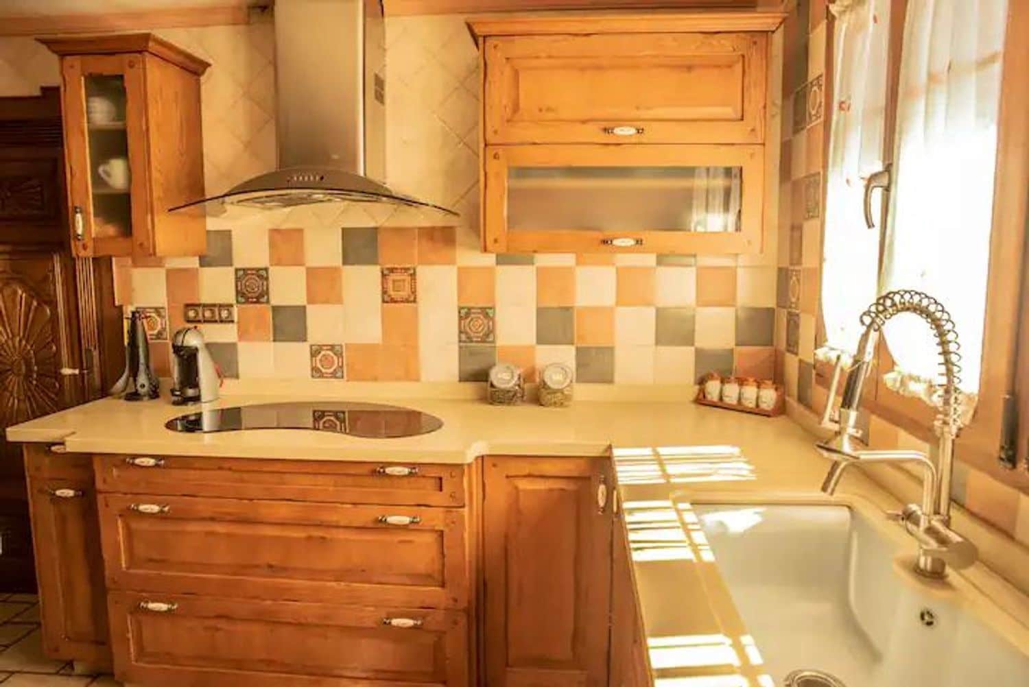 5 sypialnia Willa na sprzedaż w Arriate z basenem garażem - 375 000 € (Ref: 9842001)