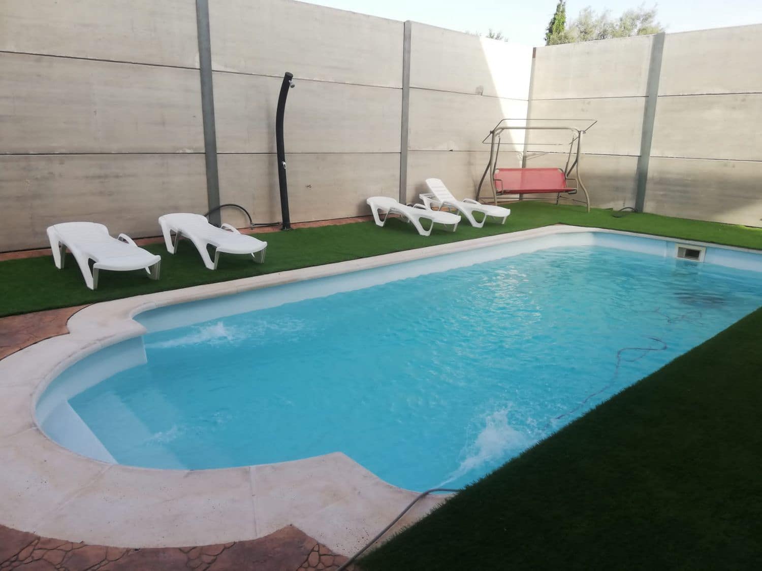 5 sypialnia Willa na sprzedaż w Arriate z basenem garażem - 375 000 € (Ref: 9842001)