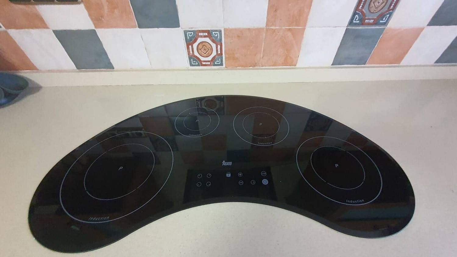 5 sypialnia Willa na sprzedaż w Arriate z basenem garażem - 375 000 € (Ref: 9842001)