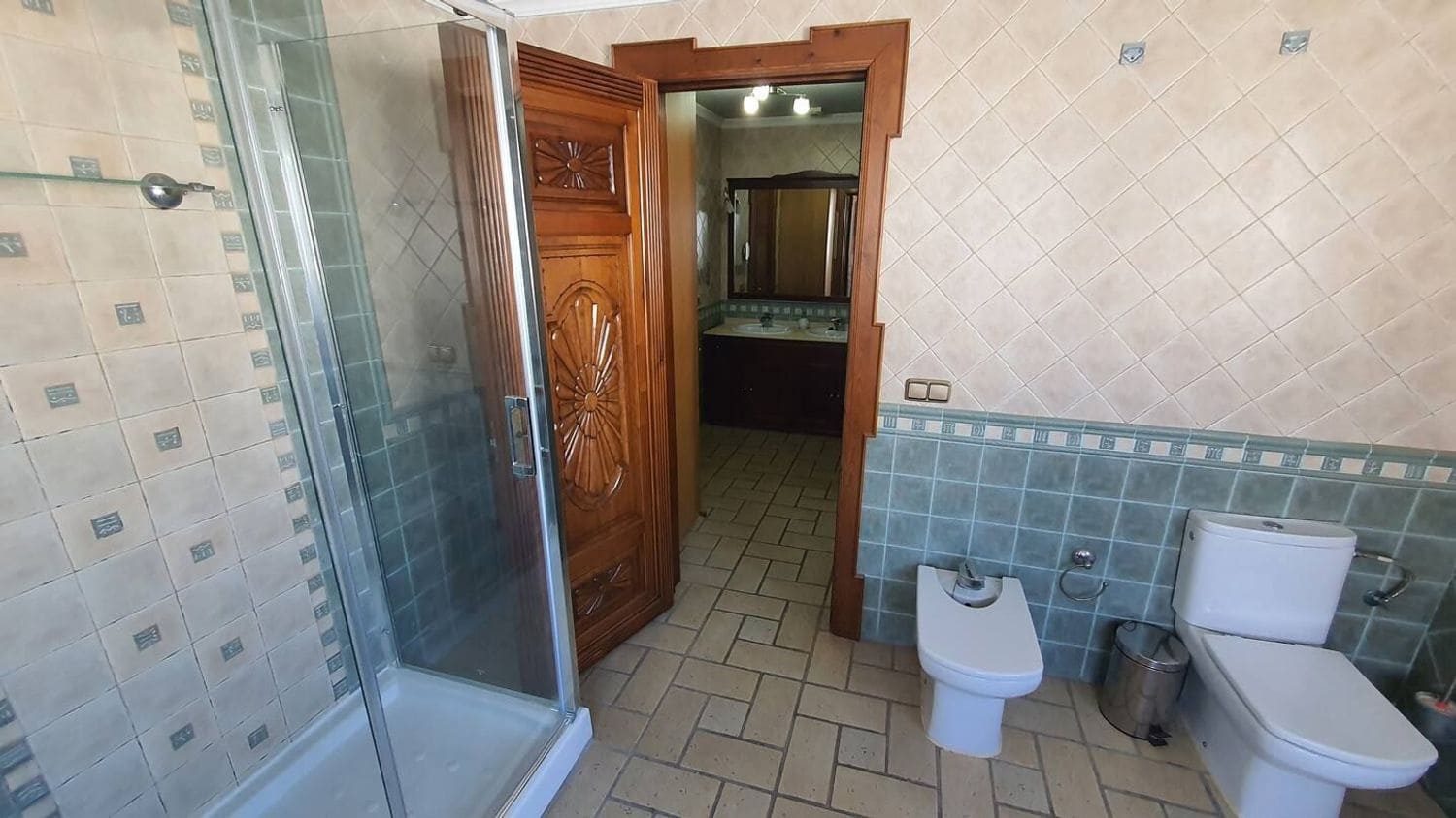5 sypialnia Willa na sprzedaż w Arriate z basenem garażem - 375 000 € (Ref: 9842001)