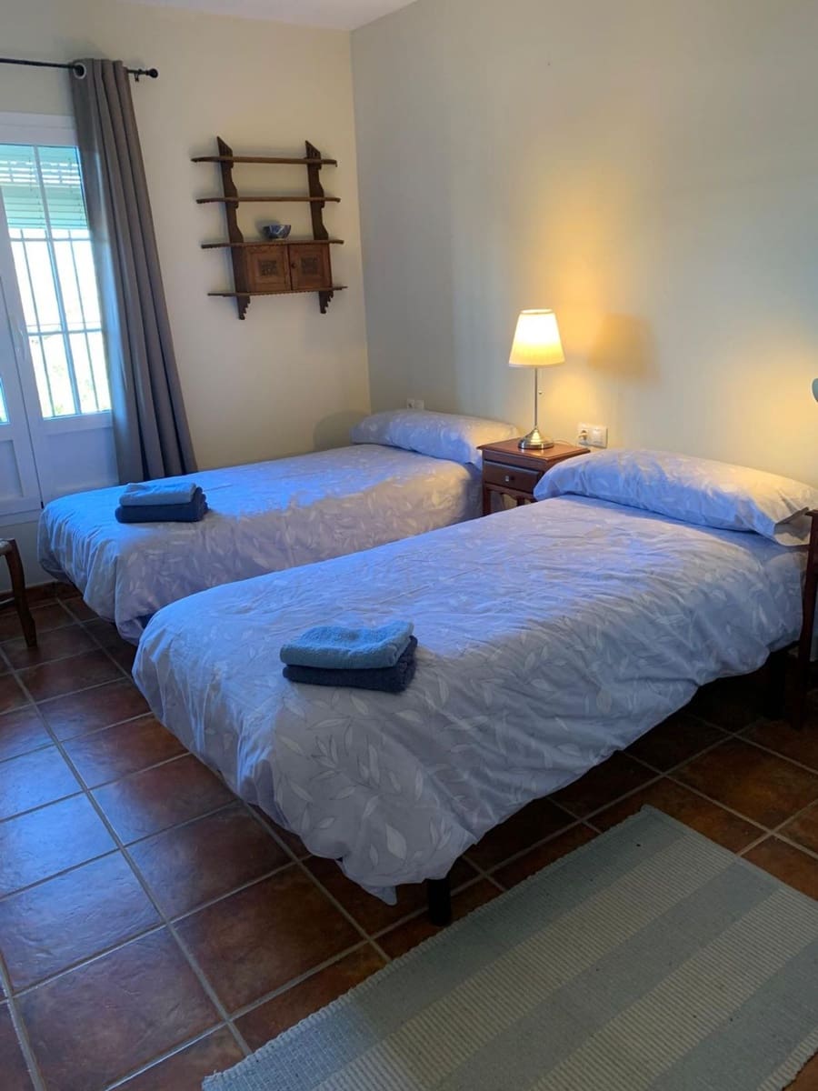 2 bedroom Finca/Country House for rent in Ronda with garage - € 650 (Ref: 9859043)