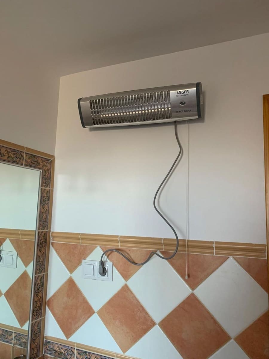 2 bedroom Finca/Country House for rent in Ronda with garage - € 650 (Ref: 9859043)