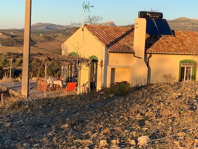 2 bedroom Finca/Country House for rent in Ronda with garage - € 650 (Ref: 9859043)