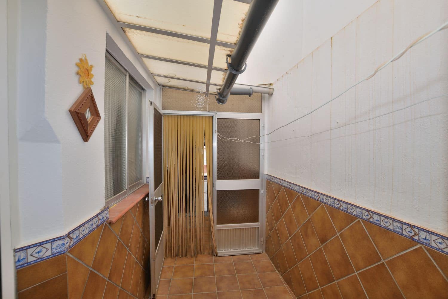 5 bedroom Townhouse for sale in Olvera with garage - € 125,000 (Ref: 9863995)