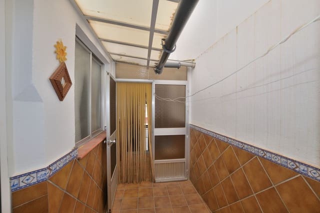 5 soverom Hus til salgs i Olvera med garasje - € 125 000 (Ref: 9863995)