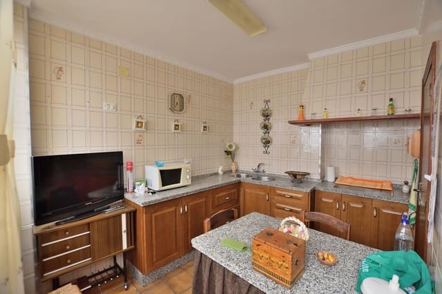 5 soverom Hus til salgs i Olvera med garasje - € 125 000 (Ref: 9863995)