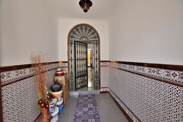 5 soverom Hus til salgs i Olvera med garasje - € 125 000 (Ref: 9863995)