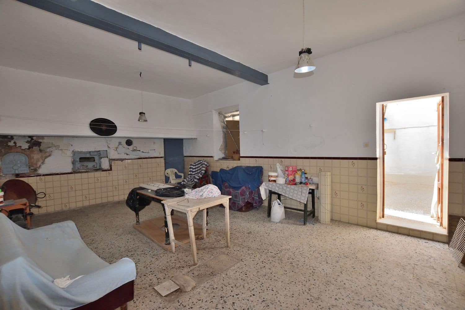 12 bedroom Townhouse for sale in Canete la Real with garage - € 110,000 (Ref: 9863996)