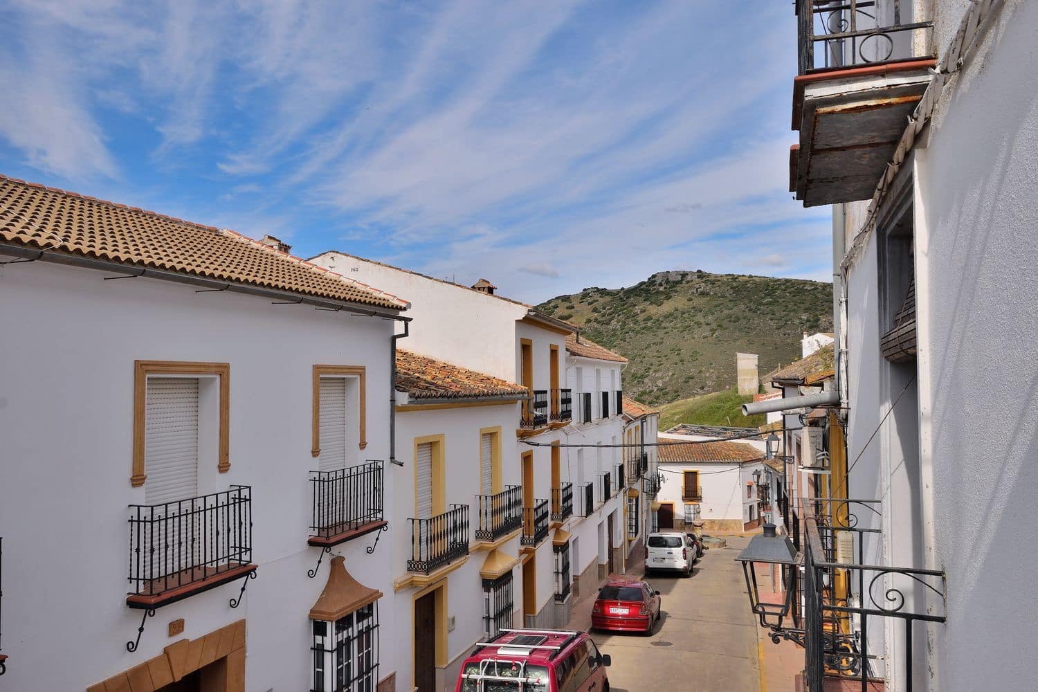 12 bedroom Townhouse for sale in Canete la Real with garage - € 110,000 (Ref: 9863996)