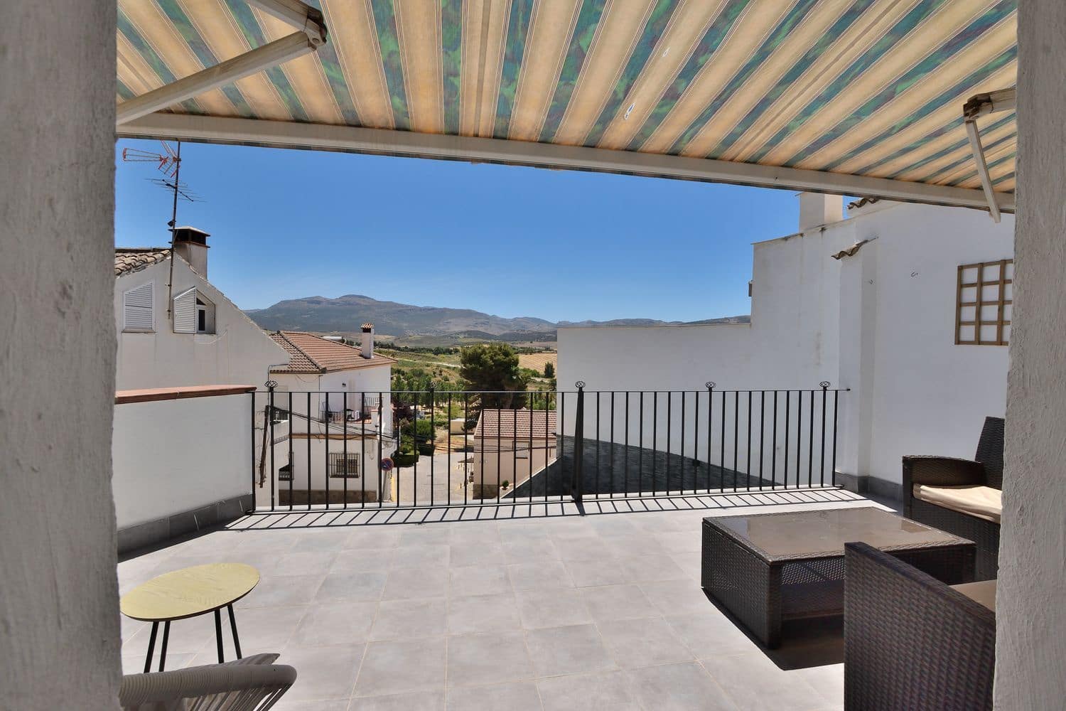 3 Zimmer Haus zu verkaufen in Ronda mit Pool Garage - 250.000 € (Ref: 9893673)