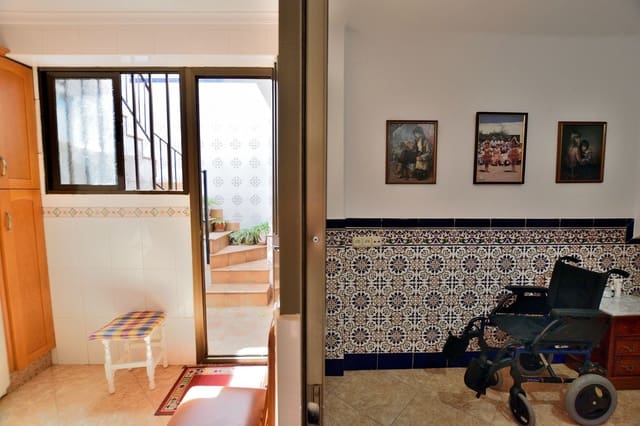 3 quarto Casa em Banda para venda em Ronda com garagem - 146 000 € (Ref: 9915182)