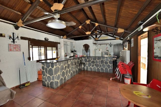 Komercyjne na sprzedaż w Igualeja - 205 000 € (Ref: 9950959)